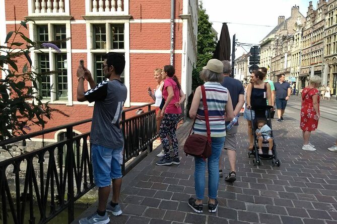 Hen Party/Stag Do - Ghent's Coolest Interactive Dance Party - A Fresh Take on Sightseeing: Ghent’s Interactive Dance Running Tour