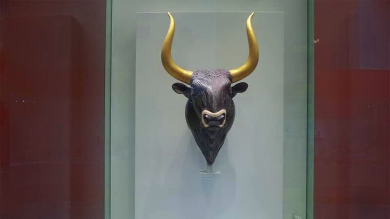 Heraklion Archaeological Museum Ticket & Audio Guide - A Closer Look at the Itinerary