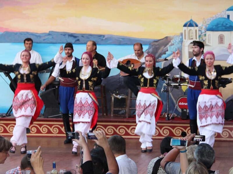 Heraklion: Cretan Folklore Night with Dinner & Transfers - The Cultural and Culinary Value