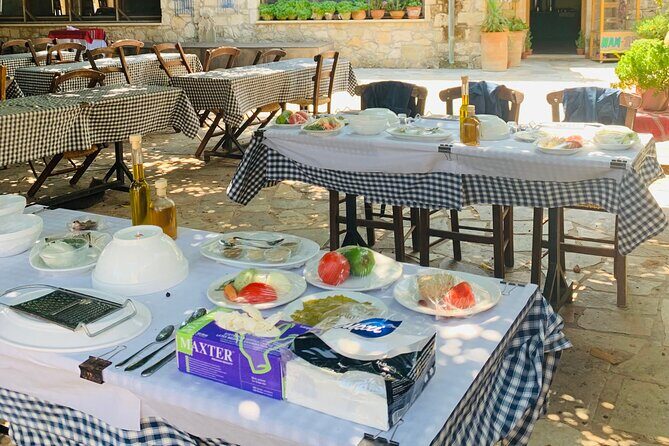 Heraklion: Cretan private cooking lesson with lunch in Arolithos - The Food: Tasting Crete’s Best