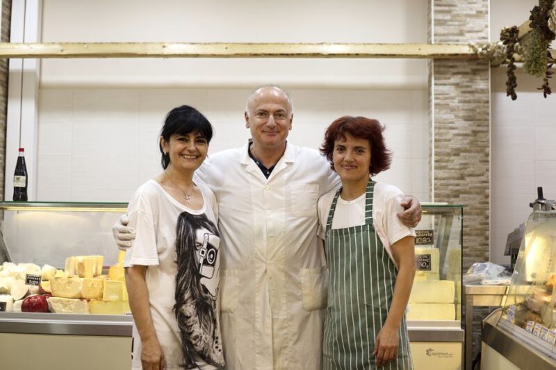 Heraklion: Food Tastings Walking Tour - In-Depth Review