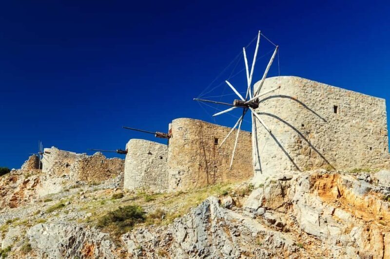 Heraklion: Knossos Lasithi, Villages, ând Olive Oil Tour - Visiting Knossos Palace: The Heart of Minoan Crete