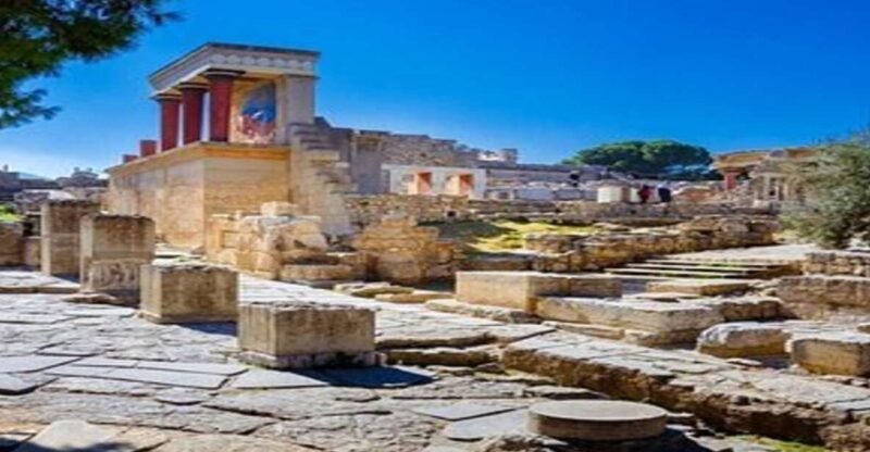 Heraklion: Knossos Palace Guided Tour Half Day - The Experience: Details That Make a Difference