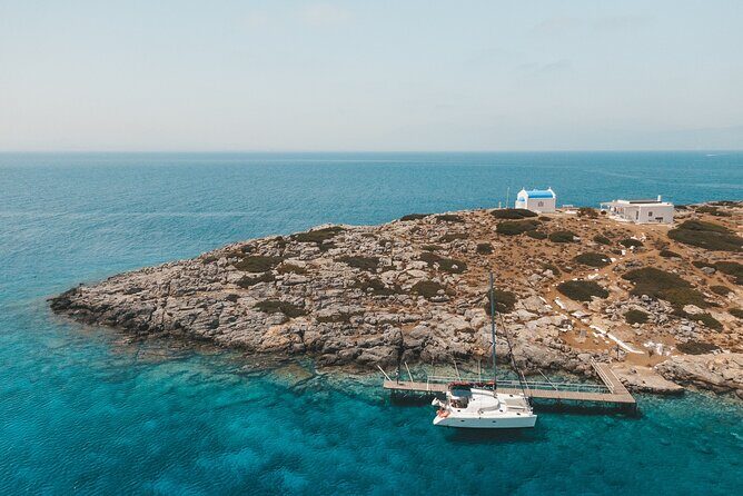 Heraklion: Luxe Catamaran Sailing Cruise to Dia Island with Lunch - The Experience in Detail
