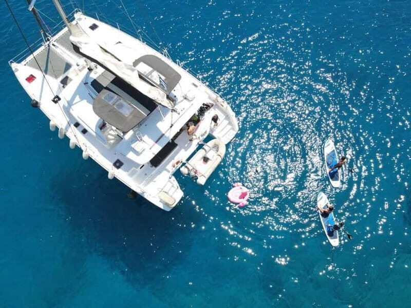 Heraklion: Luxury Cruise to Dia with Dinner & Free Transfer - Key Points