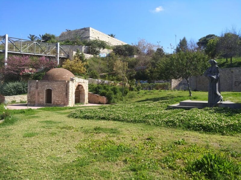 Heraklion: Sightseeing Tour with Greek Meze - Key Points