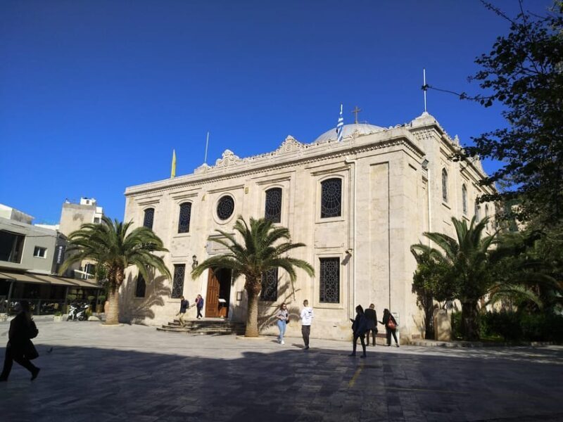Heraklion: Sightseeing Tour with Greek Meze - The Sum Up