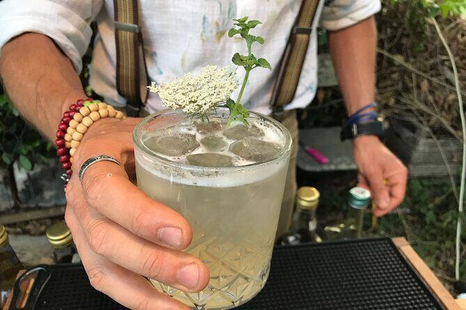 HERBS LAB - from plant to glass - Why Choose HERBS LAB – From Plant to Glass?