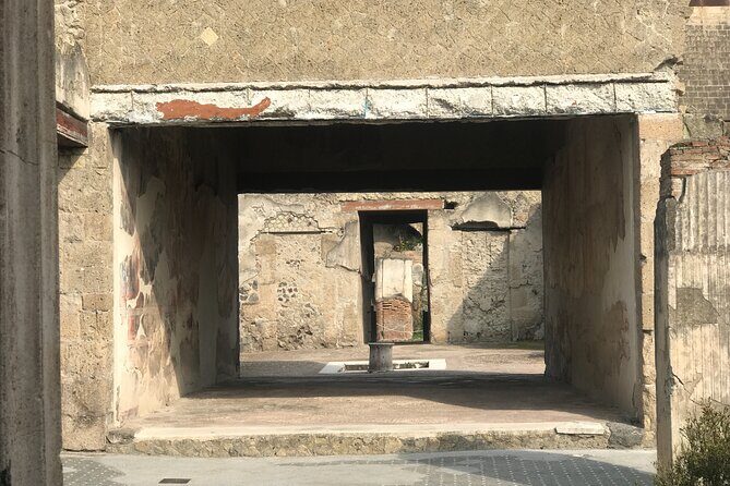 Herculaneum Private Tour with an Archaeologist - What Sets This Tour Apart?