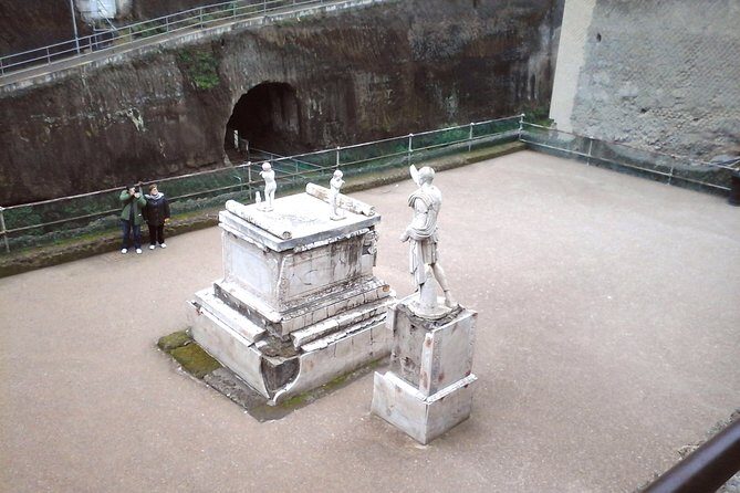 Herculanium guided tour - A Deep Dive into the Herculaneum Guided Tour Experience