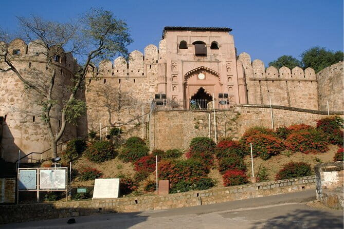 Heritage & Cultural Walk of Jhansi (2 Hours Guided Walking Tour) - Exploring Jhansi’s Historic Heart