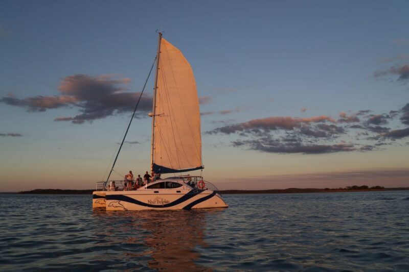 Hervey Bay Champagne Sunset Sail - The Sum Up