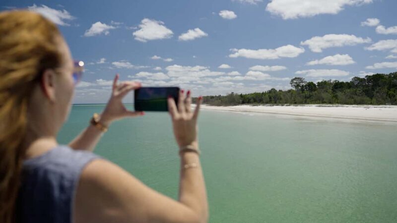 Hervey Bay: K'Gari(Fraser Is) Adventure & Sightseeing Cruise - Hervey Bay: KGari (Fraser Island) Adventure & Sightseeing Cruise