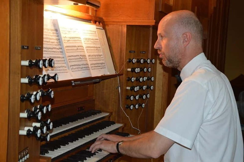 Hévíz: Majestic Sounds Organ Concert at the Blue Church - An In-Depth Look at the Hévíz Organ Concert Experience