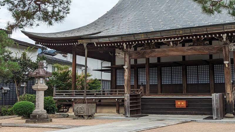Hida-Furukawa Cultural Treasures One Day Walking Tour from Takayama - Is US$132.45 good value?