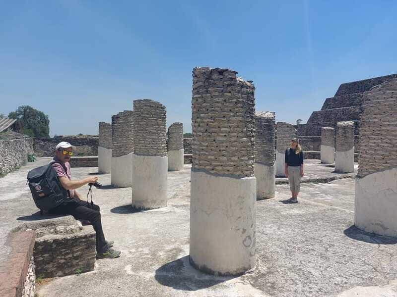 Hidalgo Tour: Admire Gigantic Sculptures and Tepotzotlan - Key Points