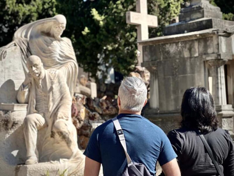 Hidden Barcelona: Montjuïc Cemetery Walking Tour - Exploring Montjuïc Cemetery: An In-Depth Review