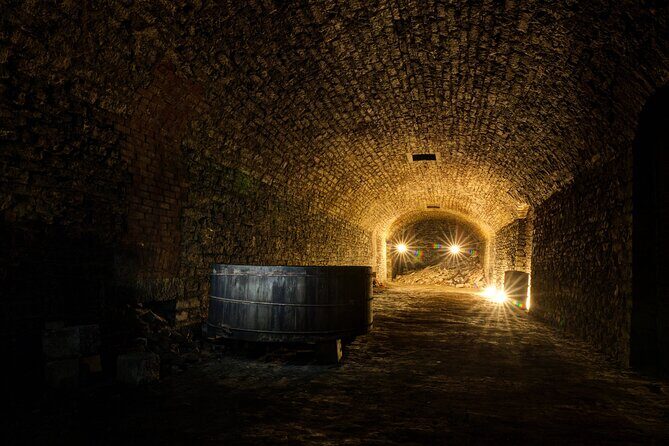Hidden Brewery Caverns Tour in Cincinnati with Beer Tasting - Discover Cincinnati’s Hidden Beer Caverns and Historic Tunnels