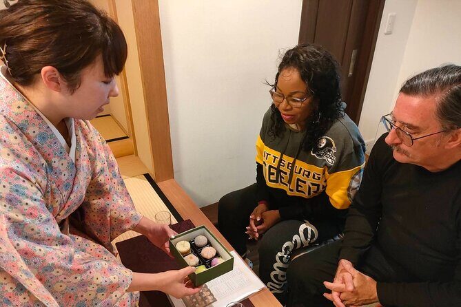 Hidden Flavors of Yanaka Friendly Walking Food Tour with Guide - Authenticity, Accessibility, and Atmosphere