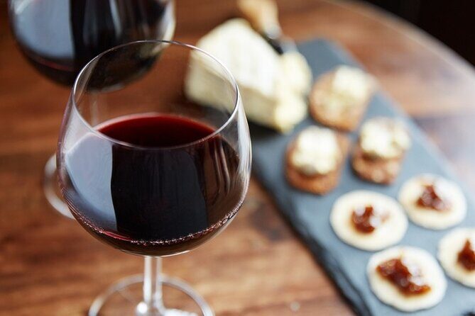 Hidden Gems Foodie Bicycling Tour of Downtown St Petersburg - A Closer Look at the Itinerary