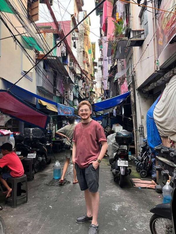 Hidden Gems in Manila with Local Guide - Walking & Discovering Hidden Corners