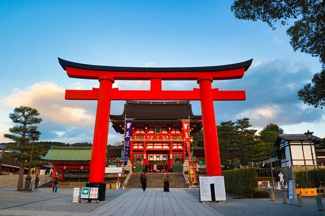 Hidden Secrets of Fushimi Inari: Bamboo Paths and Sake Village - Who Should Consider This Tour?