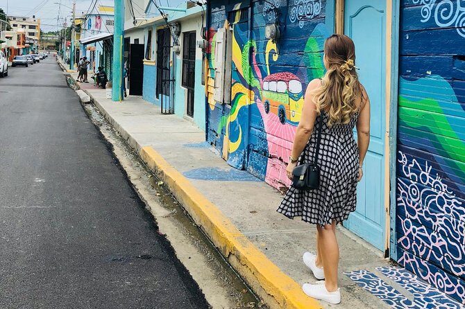 Hidden Treasures of Santiago - Discover Santiago’s Hidden Charms with a Guided Walk