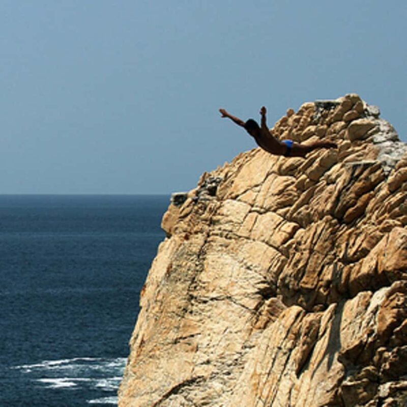 High Cliff Divers of Acapulco - What You Can Expect from the Tour