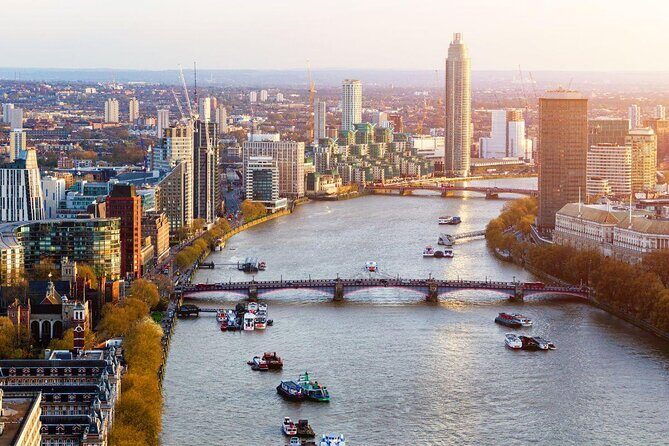 High-Speed Thames River Speedboat in London - Final Summary