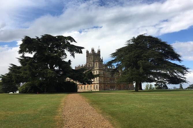 Highclere Castle Private Round Trip Transportation Service - In-Depth: The Journey and the Experience
