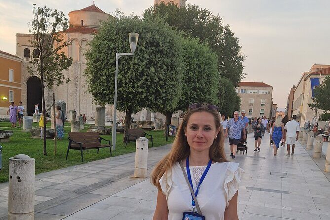 Highlights and Hidden Gems Guided Walking Tour - Introduction