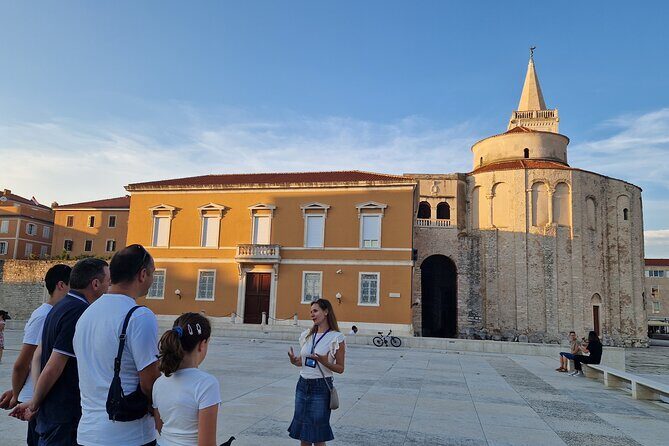 Highlights and Hidden Gems Guided Walking Tour - The Experience in Context: Value and Practical Elements
