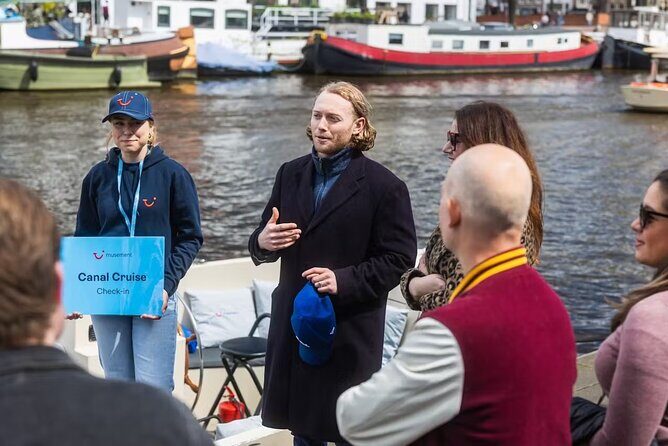 Highlights and Local Insights Canal Cruise Tour in Amsterdam - A Detailed Look at the Itinerary