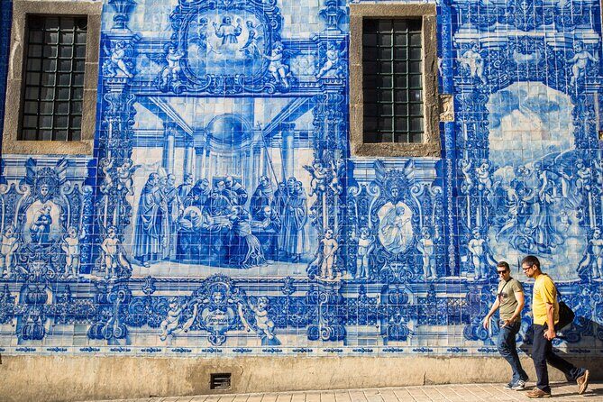 Highlights and Secrets of Lisbon Private Walking Tour - Who Should Consider This Tour?
