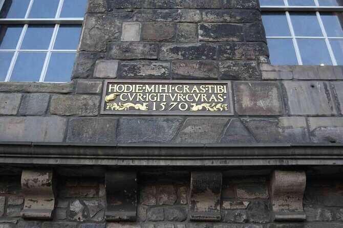 Highlights from the Royal Mile: A Self-Guided Audio Tour - Exploring the Historic Heart of Edinburgh