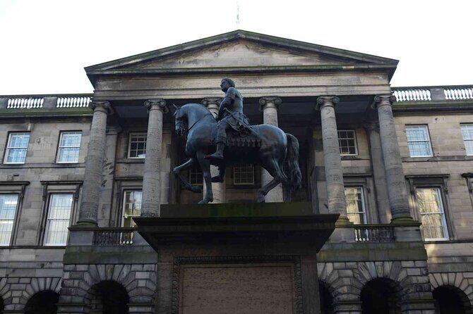 Highlights from the Royal Mile: A Self-Guided Audio Tour - Authentic Stories That Stick