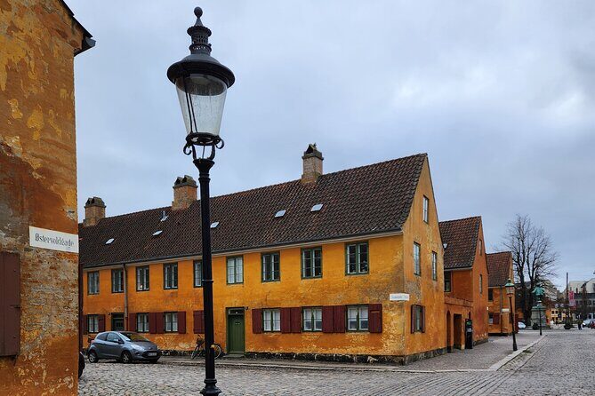 Highlights & Hidden Gems: Discover Old Copenhagen in two hours - Discover Old Copenhagen in Just Two Hours with "Highlights & Hidden Gems"