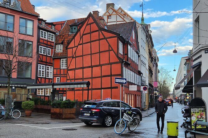 Highlights & Hidden Gems: Discover Old Copenhagen in two hours - Who Should Book This Tour?