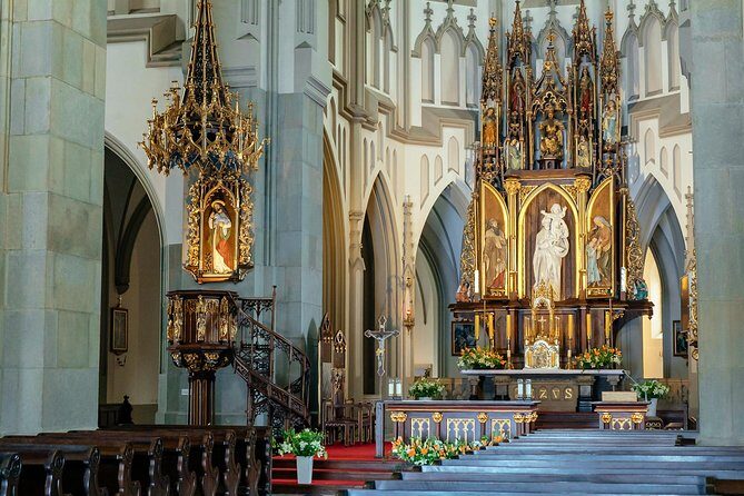 Highlights & Hidden Gems of Krakow - Exploring Kraków: What to Expect from the Highlights & Hidden Gems Tour