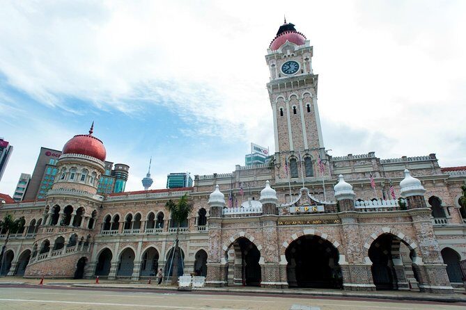 Highlights & Hidden Gems With Locals: Best of Kuala Lumpur Private Tour - FAQ