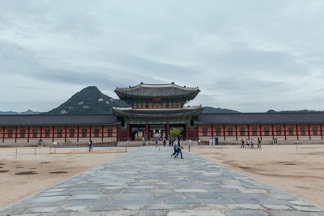 Highlights & Hidden Gems With Locals: Best of Seoul Private Walking Tour - Frequently Asked Questions