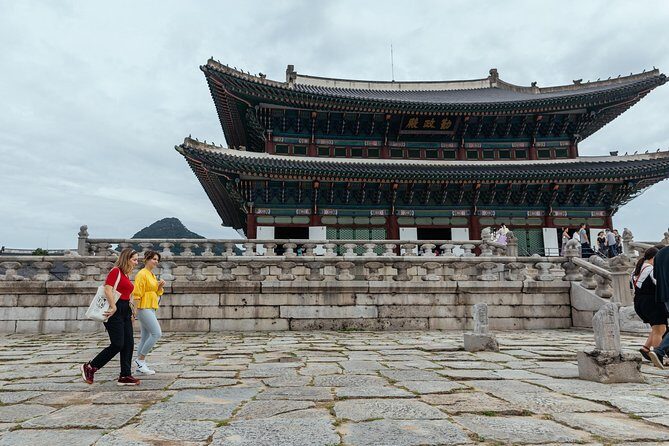 Highlights & Hidden Gems With Locals: Best of Seoul Private Walking Tour - Final Thoughts