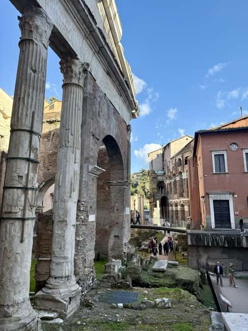 Highlights of Jewish Ghetto And Trastevere Walking Tour - Is This Tour Right for You?