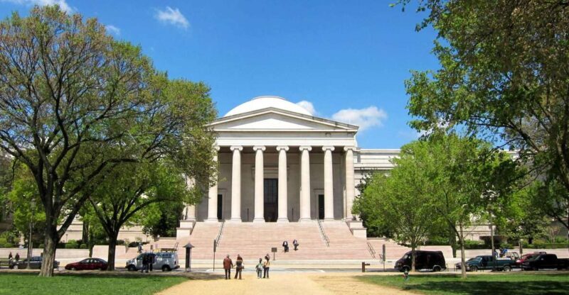 Highlights of National Gallery of Art Sculpture Garden Tour - Analyzing the Value
