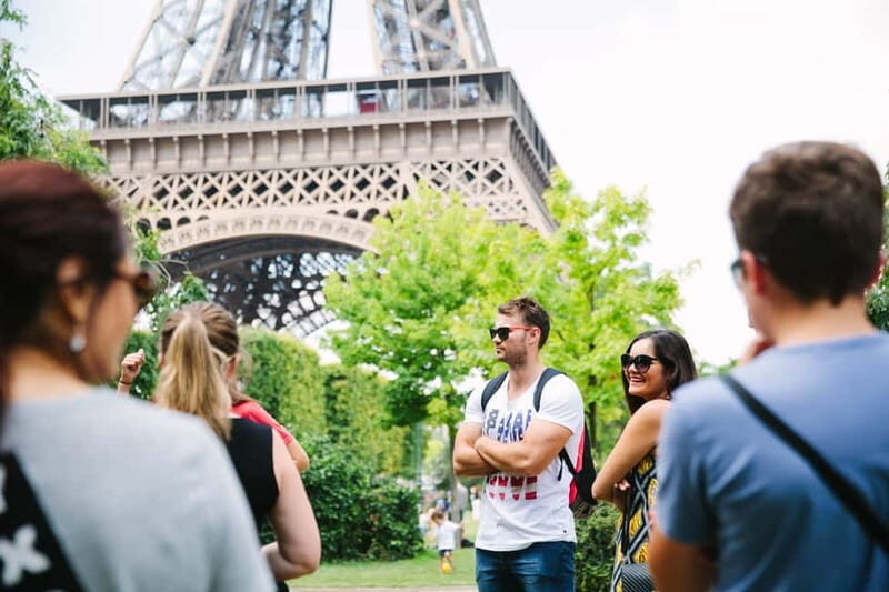 Highlights of Paris Bike Tour in English or Dutch - Authentic Traveler Experiences