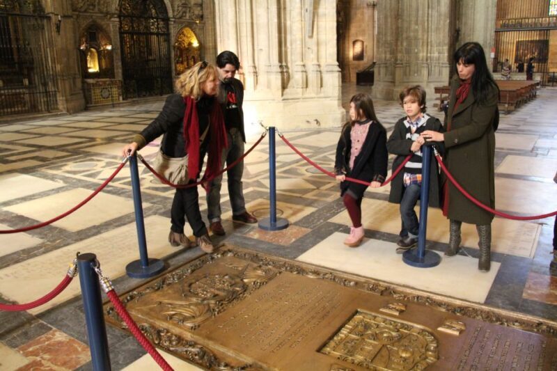 Highlights of Seville Monuments private Guided Tour - Final Thoughts: Is This Tour Right for You?