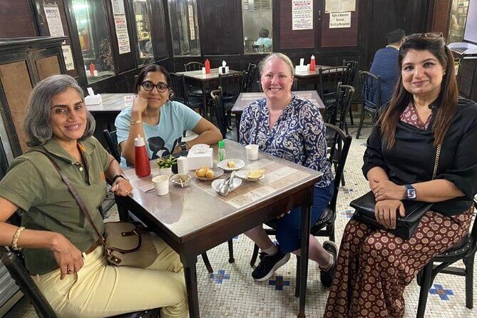 Highlights of South Mumbai Guided Private Tour in AC Vehicle - FAQ