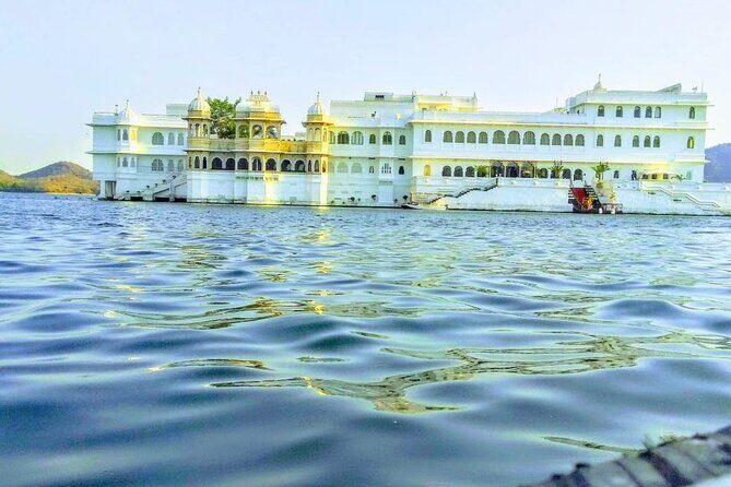 Highlights of Udaipur : A Private Guided tour - Key Points