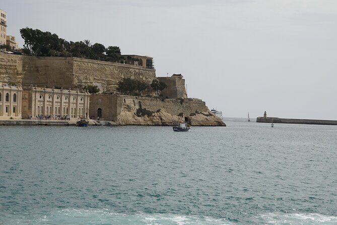 Highspeed Catamaran Crossing Between Malta and Gozo - The Sum Up: Who Should Take This Crossing?