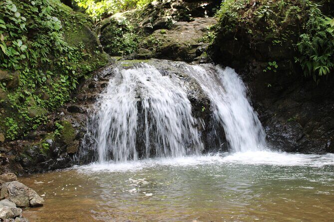 Hike 10 Waterfalls in Jacó - A Detailed Look at the Jacó Waterfalls Hike